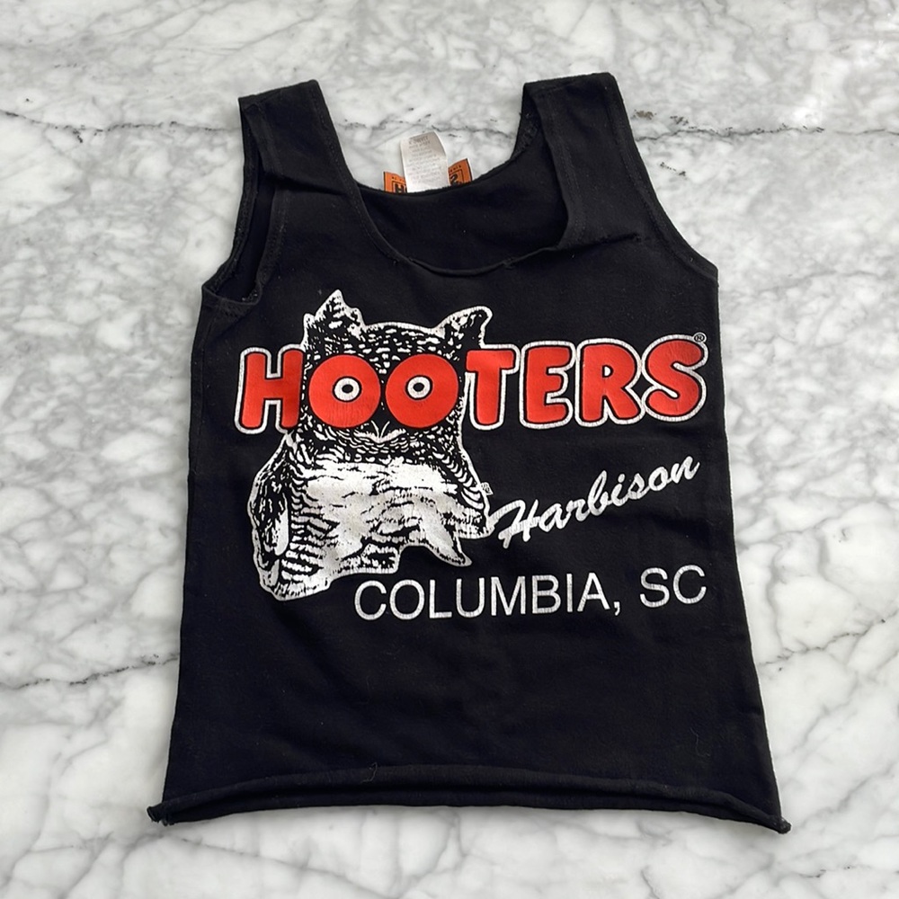 Hooters black Columbia South Carolina Harbison tank top